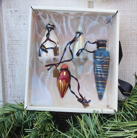 Hearth and Hand Magnolia Christmas Ornaments - Picture 2 of 4